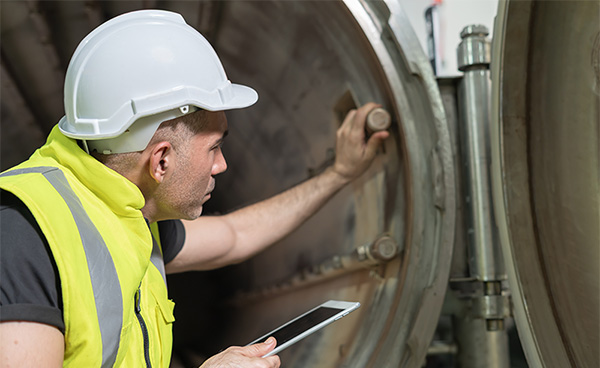 Inspección y sorteo de material en Monterrey